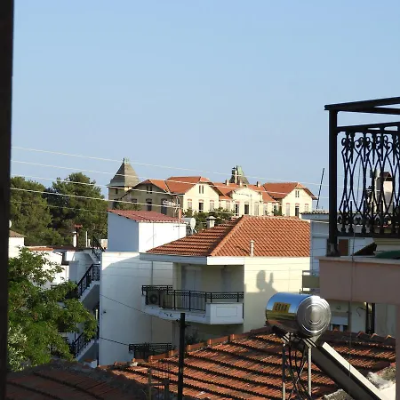 公寓 Helen's House 利迈纳里亚