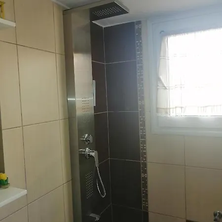Helen's House * לימנריה